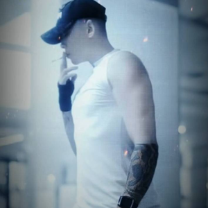 你是我忘不掉的痛