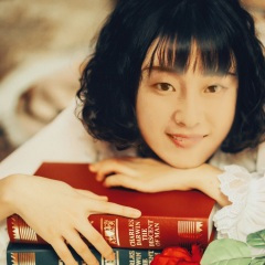 有个女孩等着你