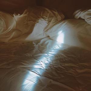 白月光(prod.by Furyl)