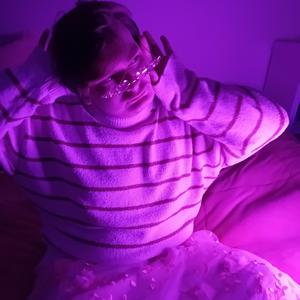 Future Feelings (feat. Mari)