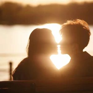 夜に駆ける-向夜晚奔去 (吉他翻弹）