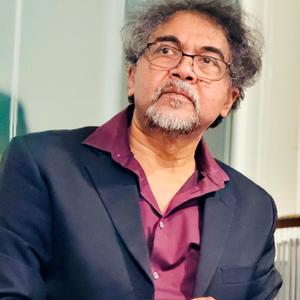 Ke Tumi Boshi Nodikule Ekela