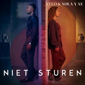 Niet Sturen (feat. VELÒ)