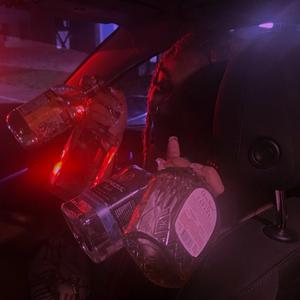 i know what she want (feat. scis)