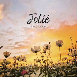 Jolié