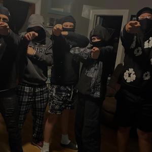 RPG (feat. TopRockMari & z2)