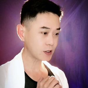 天高任你飞（广场舞并四版）