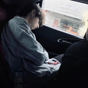 坚强是生命的坚强