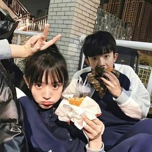 圈住你（网剧《如此可爱的我们》片头曲）