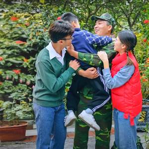 Tết Vạn Điều Vui