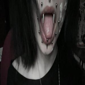 im gone (feat. majinblxxdy, xannaholik & HELLVMOUR)