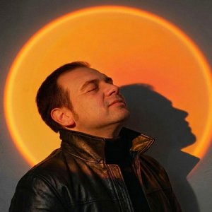 TEK KİŞİLİK ŞARKI