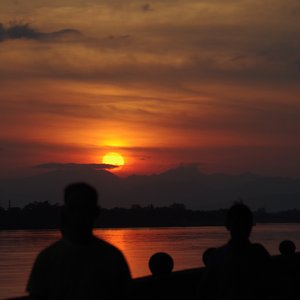 等待_明天的太阳