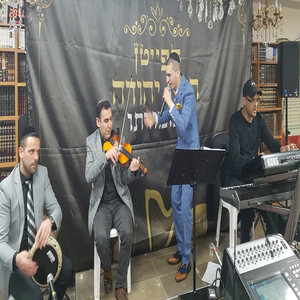 אלכמון