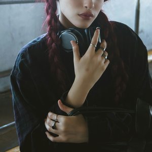 거리 위로 비트가 흐른다