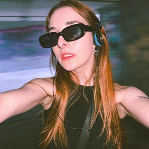 Не закохайся