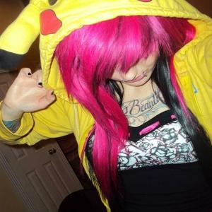 just pick up the phone (feat. PRXNCESS MØSHI III)