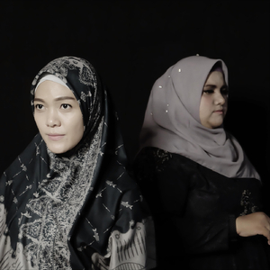 Uhang Jauh (feat. Puteri Astri)