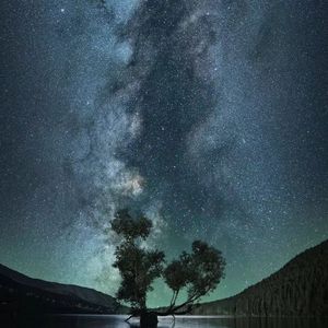 云海与晚星 伴奏