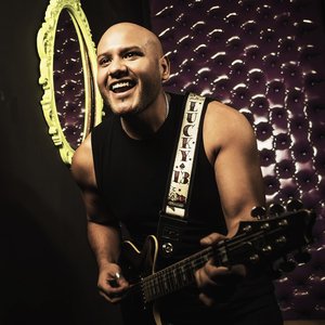 Nunca Regreses (Remix)