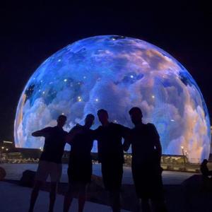 Los Gangeles (feat. Moose, Dziki & Blint)