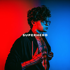 SUPERHERO