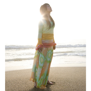 雨上がりの花よ咲け