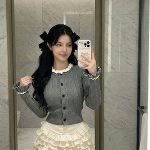 和你牵手的画面