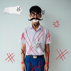 เสียงหัวเราะของพวกมึง