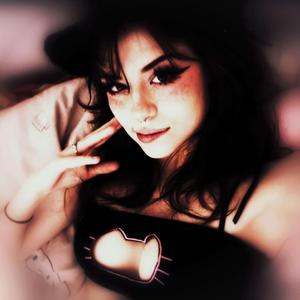 she's naked in my bed (feat. Maglor)