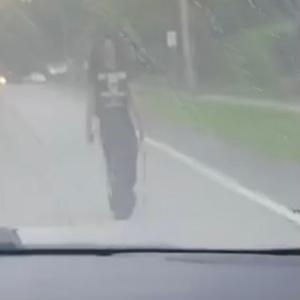 jaydes (feat. boolymon)