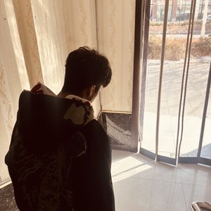 《时间是剂麻药爱是痛苦根源》