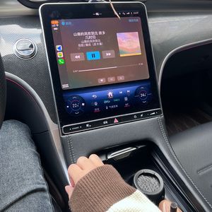 抽屉最底 躺着张灰封片