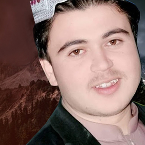 Hagha Arman Me Hum Nimgare Swalo