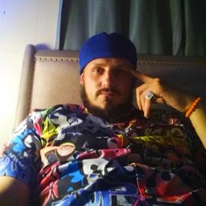 Worst Way (feat. Vidal Garcia)