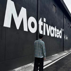 越来越 现场版（老薛）