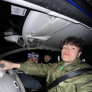 Renault Zoë Freestyle (feat. Tomy G)