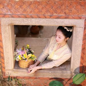 看不穿（电视剧《小娘惹》片尾曲）