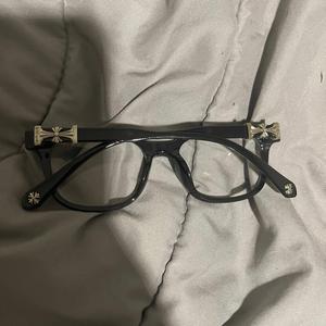 fmj (feat. ilovelightskins)