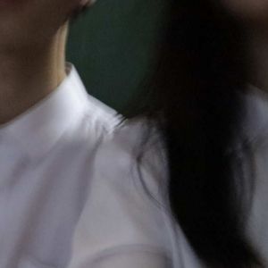 微风沙沙吹过我们的青春 伴奏