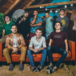 Esto Recién Comienza (feat. El Comisario)