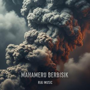 MAHAMERU BERBISIK