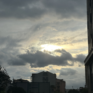 潮落碎梦