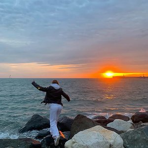 徐小燕- 你爱上了别人别告诉我（DJ尚哥 remix）