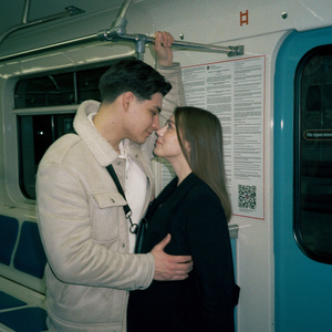 на метро 2