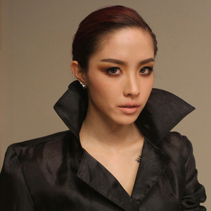 ยิ่งรักยิ่งเหงา