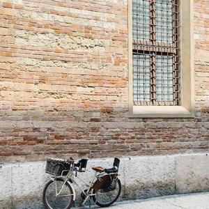 Ditakdirkan Berpisah