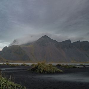 青山依旧在-整曲 伴奏