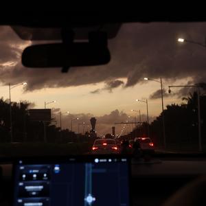 你知道我最害怕一个人天黑