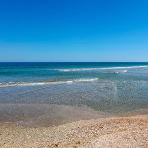 Peaceful Ocean Bliss